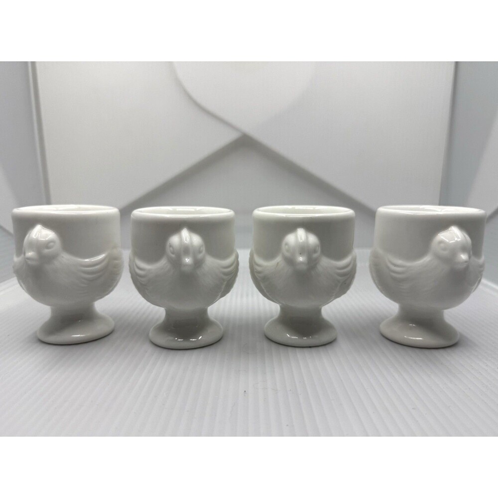 4 White Milk Glass Egg Cups Chicken Hen Design Vintage Farmhouse Chic White Barn